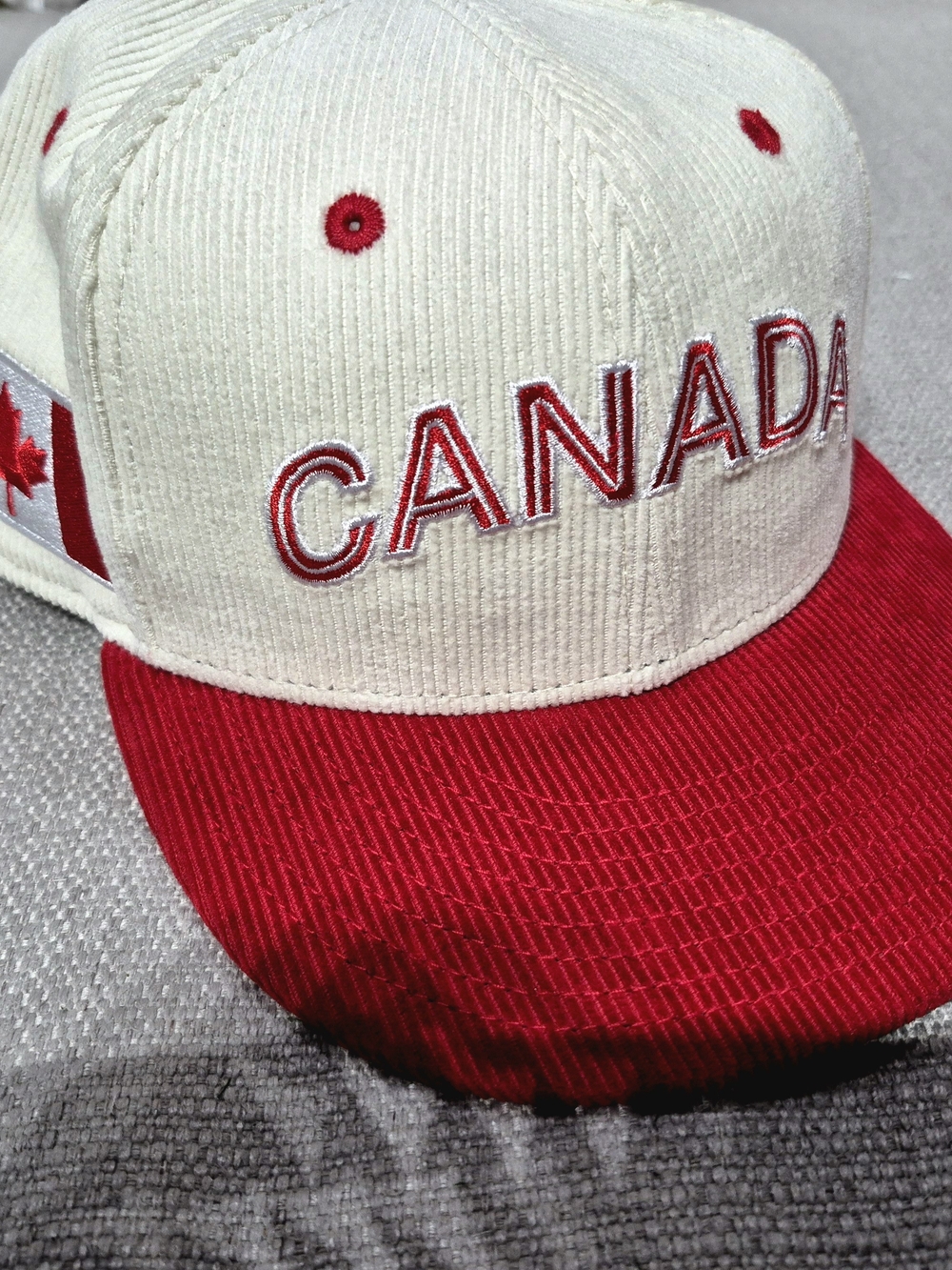 New Era 9FIFTY Corduroy Team Canada World Baseball Classic Snapback Hat — OSFA